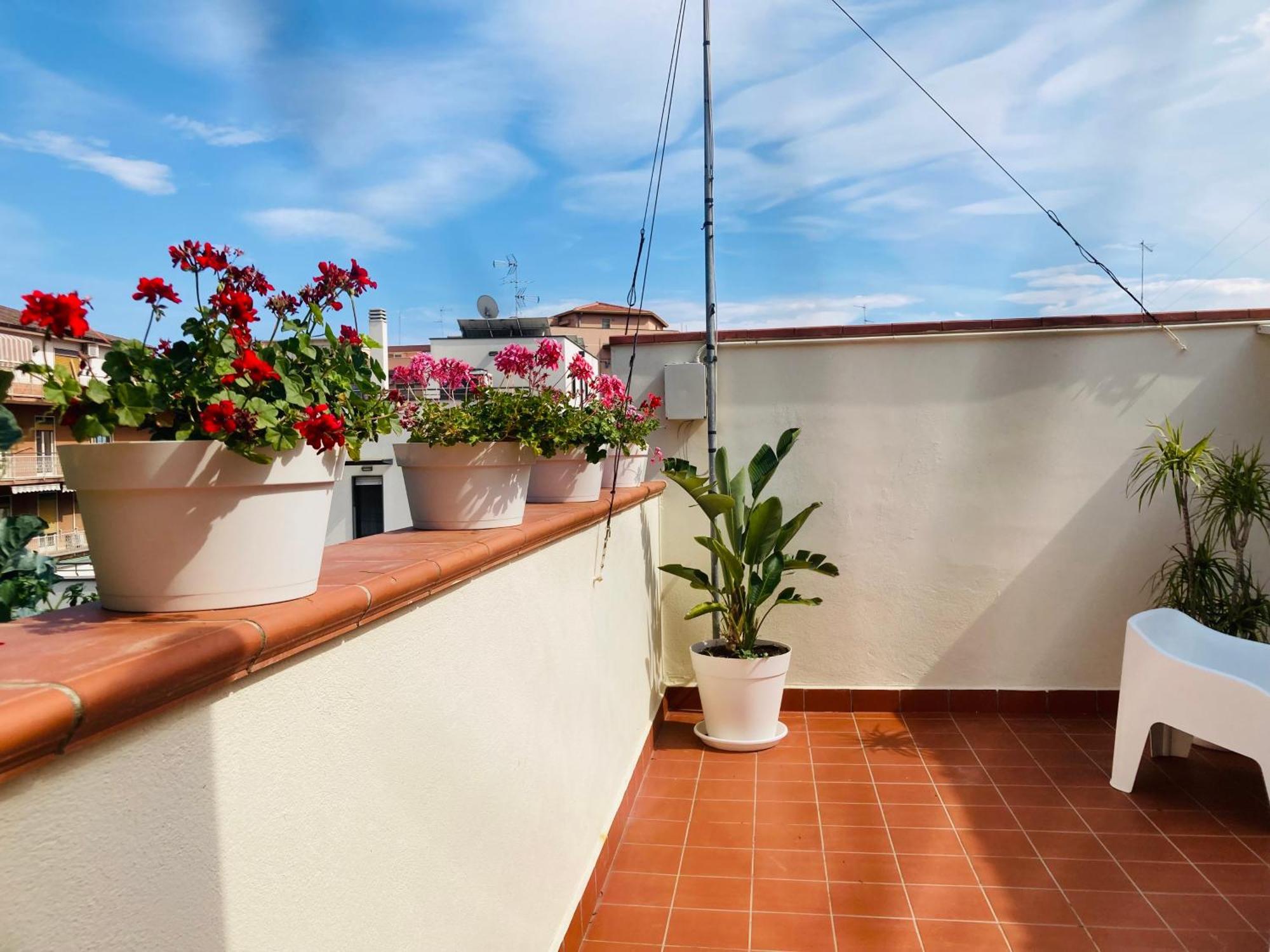 Lavica Di Mezzo Apartments Catania Exterior foto
